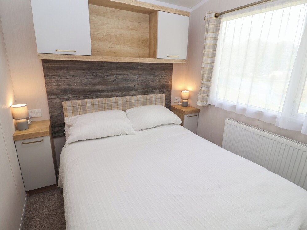 Stag Lodge, Caravan 70