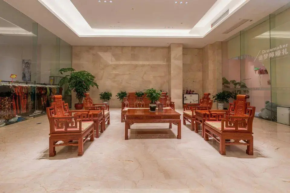 Meiyuan International Hotel
