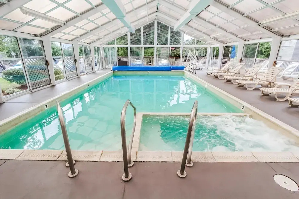 Oceancliff Resort I & II