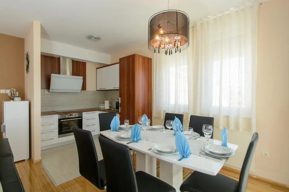 Apartments Villa Aurora 4