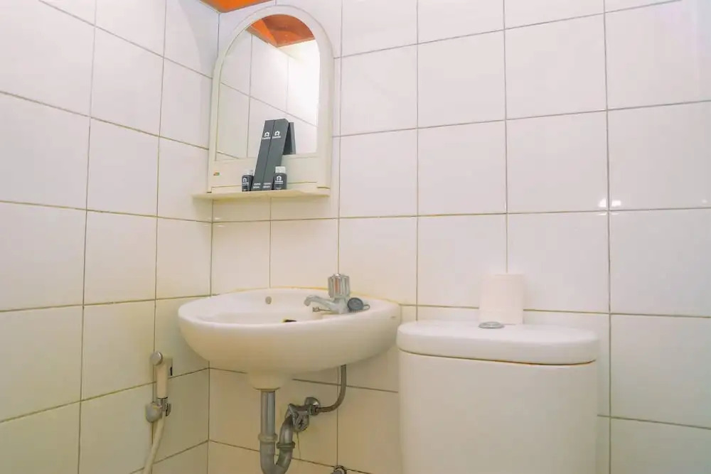 Good And Homey Studio At Kebagusan City Apartment