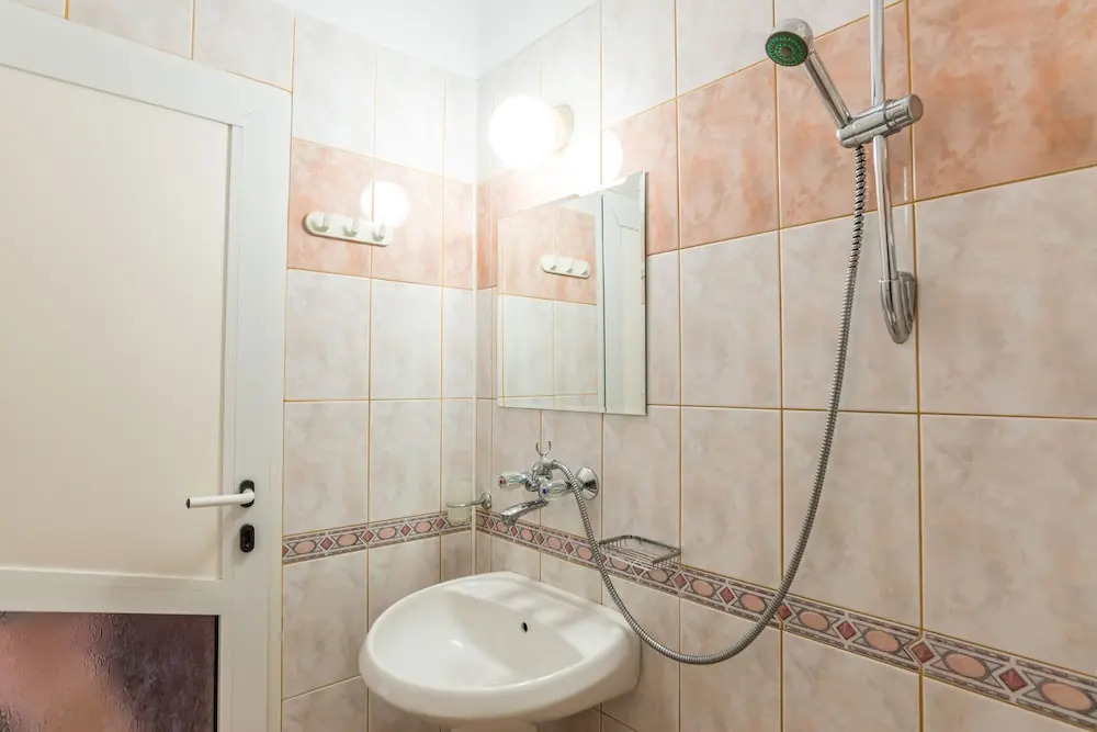 HOTEL Yanis