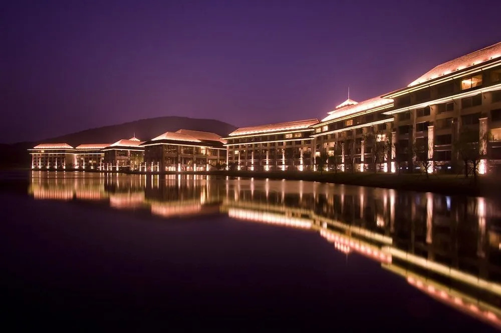Toaytt hotel & resorts