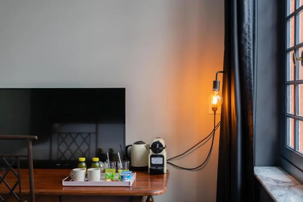 Hôtel Une Chambre en Ville