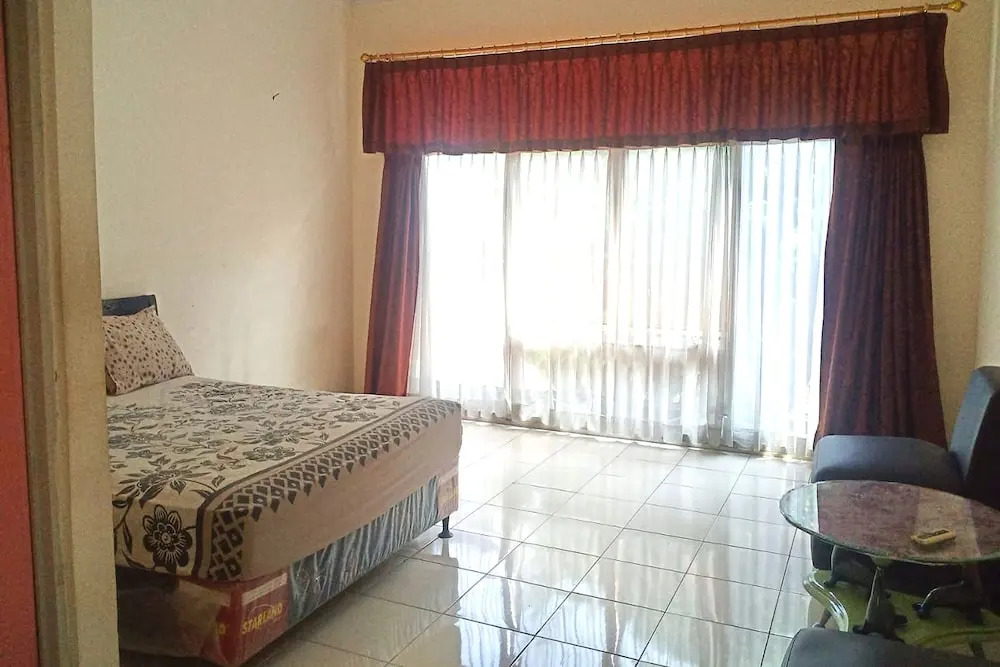 Aryani Suites Syariah By Zuzu