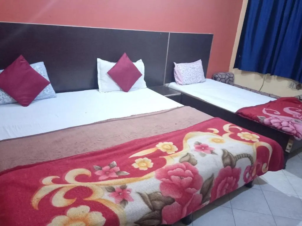 Yash Guest House