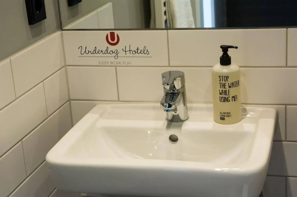 Underdog Hotel
