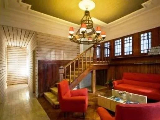 Dominica Hostel