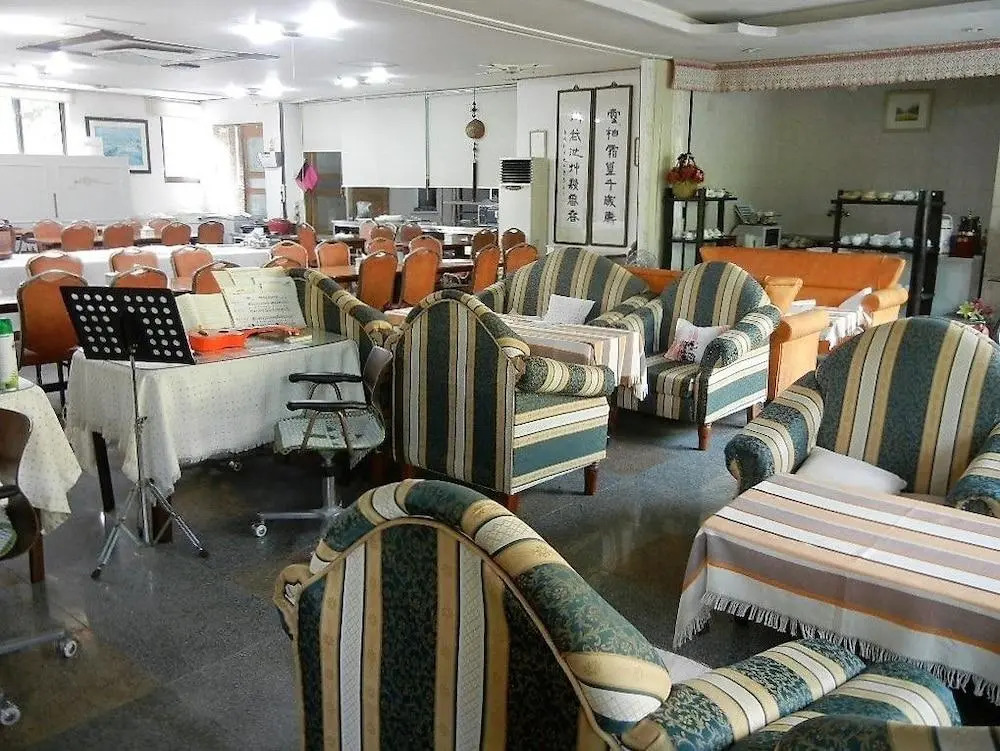 EUNHYE Family Hotel