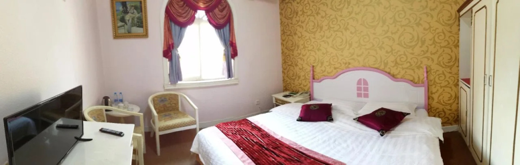 Royal Garden Hotel