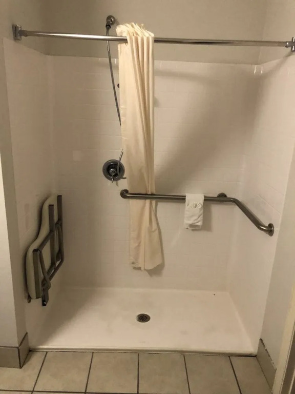 Whitesboro Inn & Suites