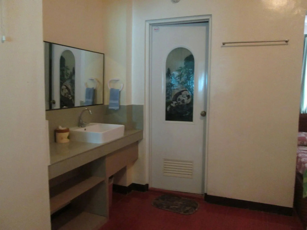 Alamo Bay Inn