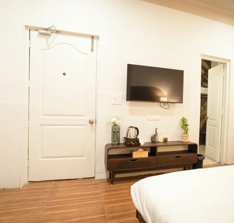 Firebrick Boutique Residences - GARNET HOUSE