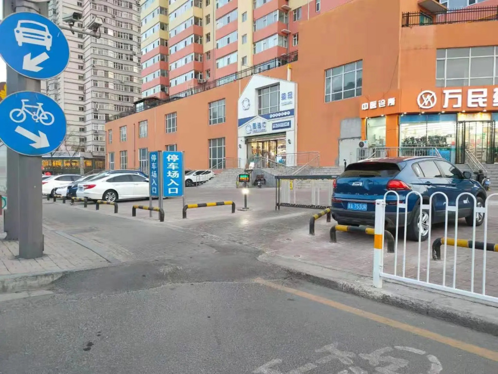 Hanting Express Inn Jingangyan Road