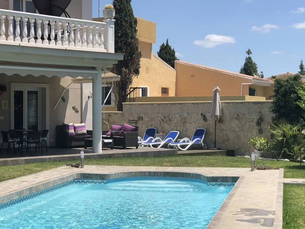 Villa Paraisos