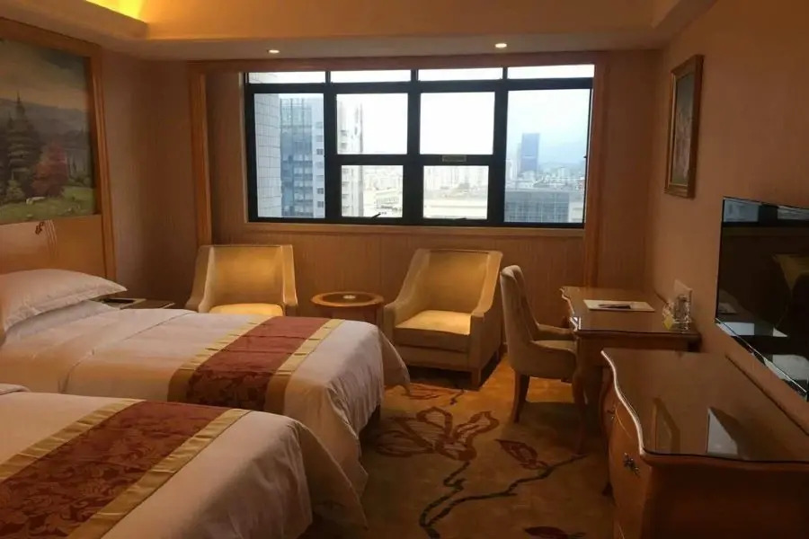 Vienna Hotel Shenzhen East Railway Station