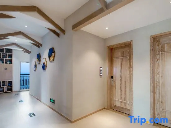 Wenling Sea Empty Courtyard Homestay