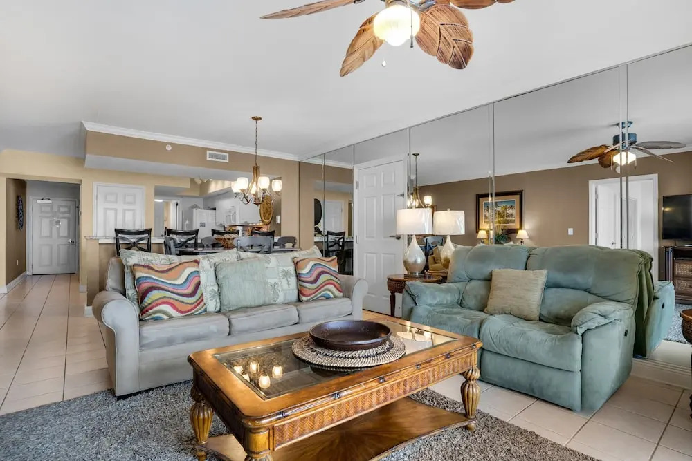 Emerald Beach 930