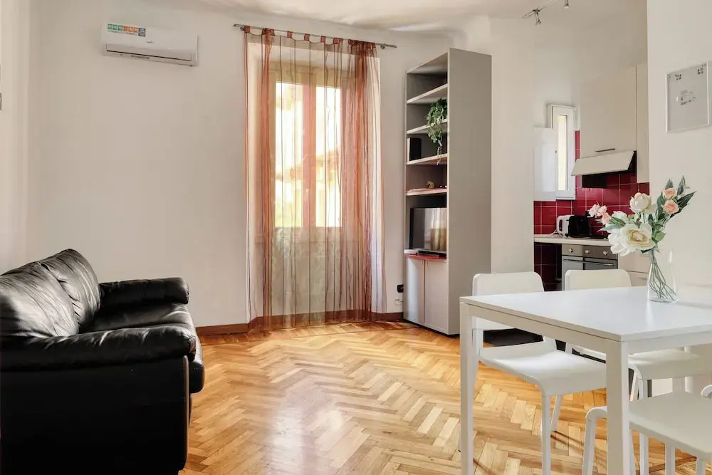JOIVY Cosy flat near Montanelli Gardens