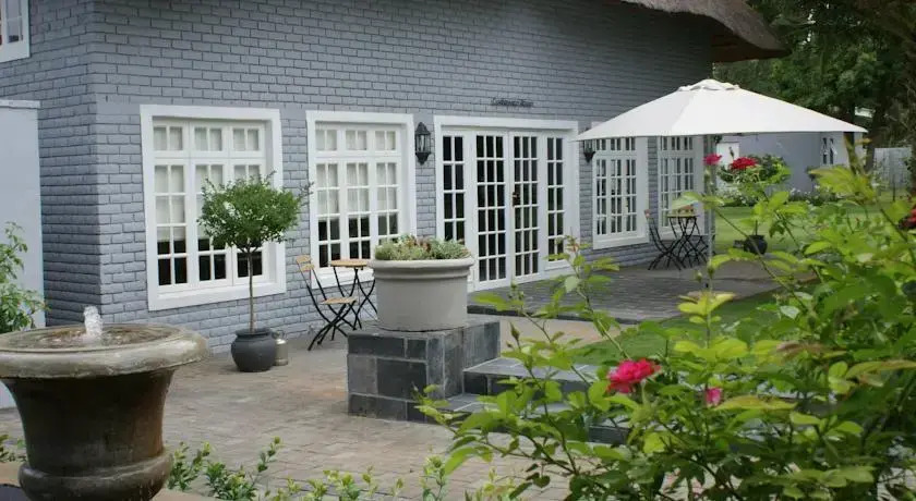 Bateleur Guesthouse