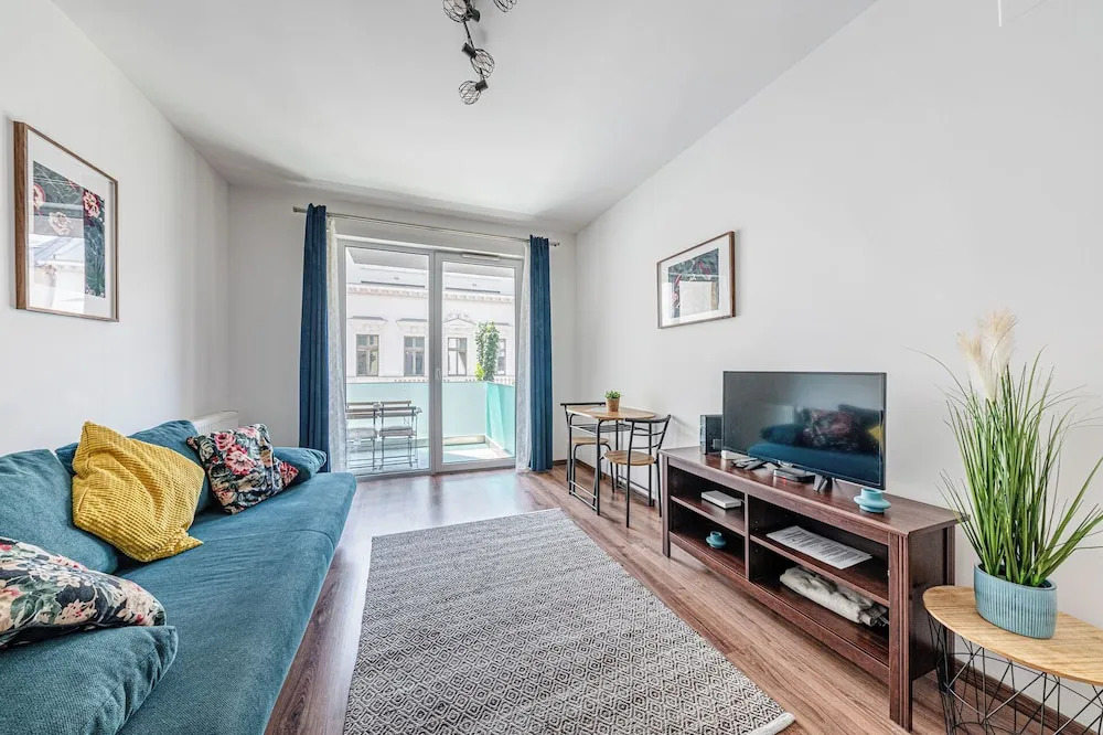 Universo Cordia Bb9 -With Balcony In Cozy Area