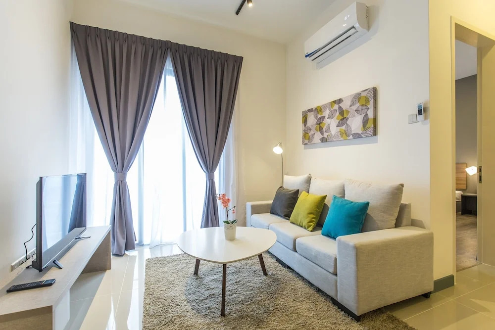 Southview Suites by Subhome