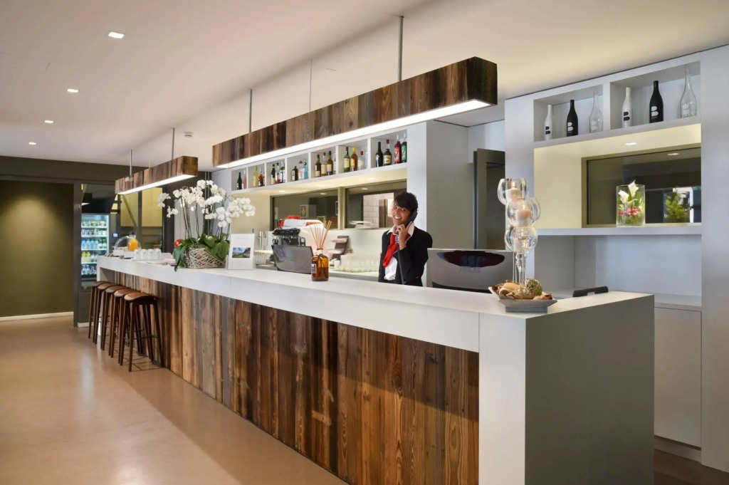 Home Swiss Hotel