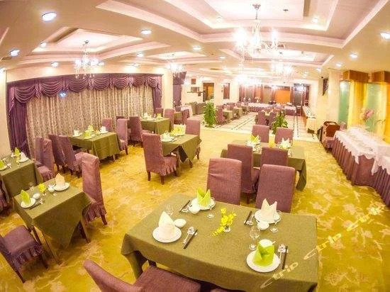 Zhonghui Hotel