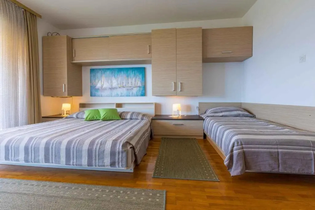 Apartments in Crikvenica 39516