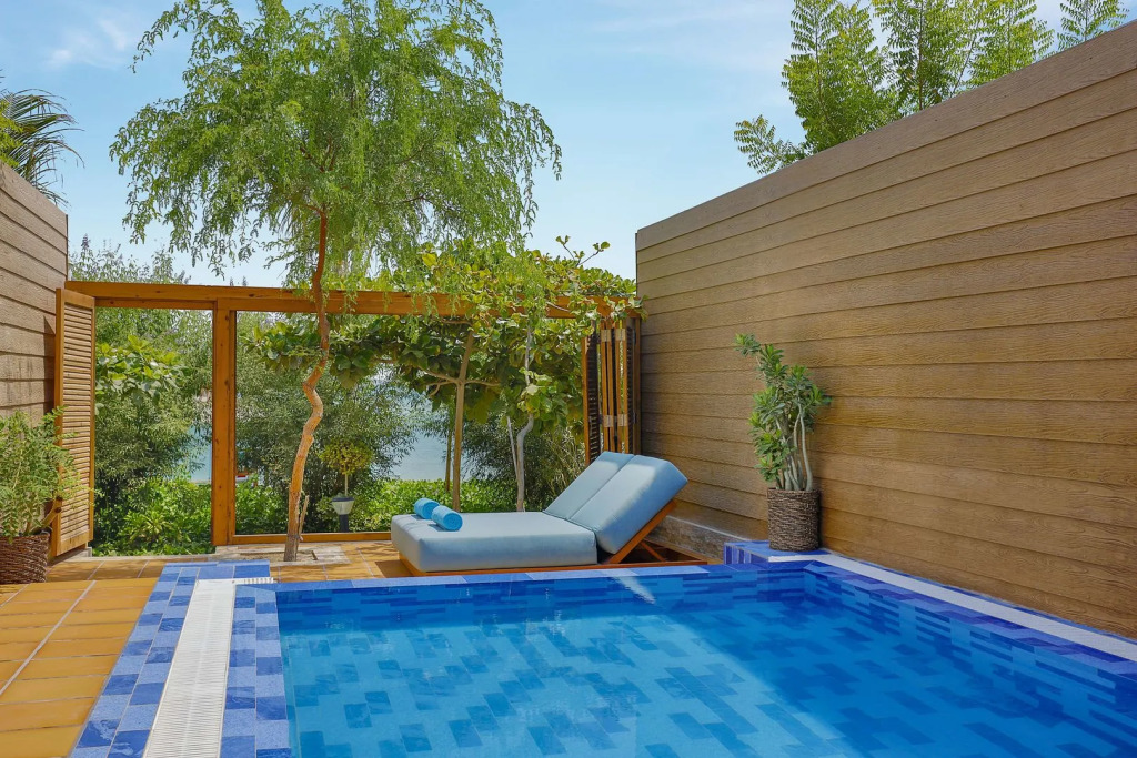 Anantara World Islands Dubai Resort