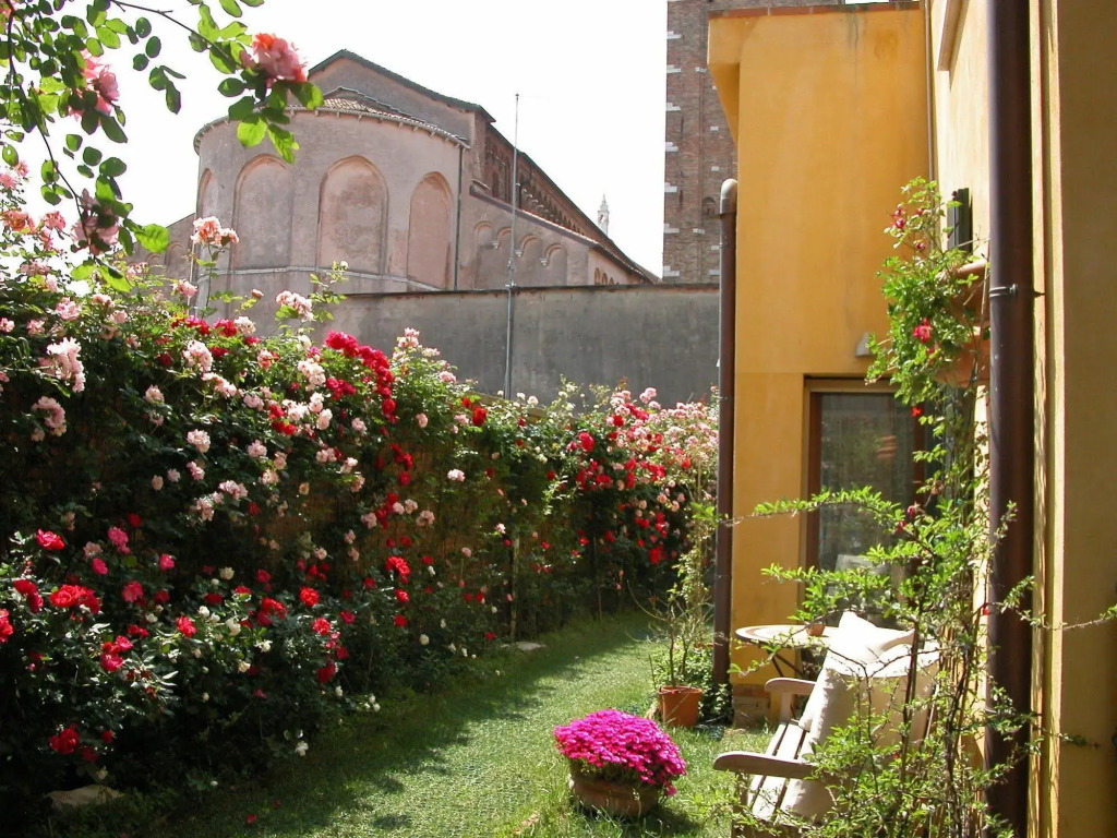 Al Campanile Madonna dellOrto