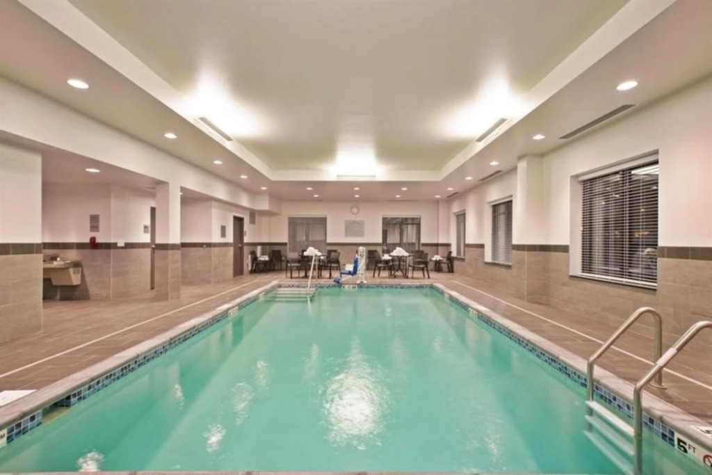 Hampton Inn & Suites North Huntingdon-Irwin, PA