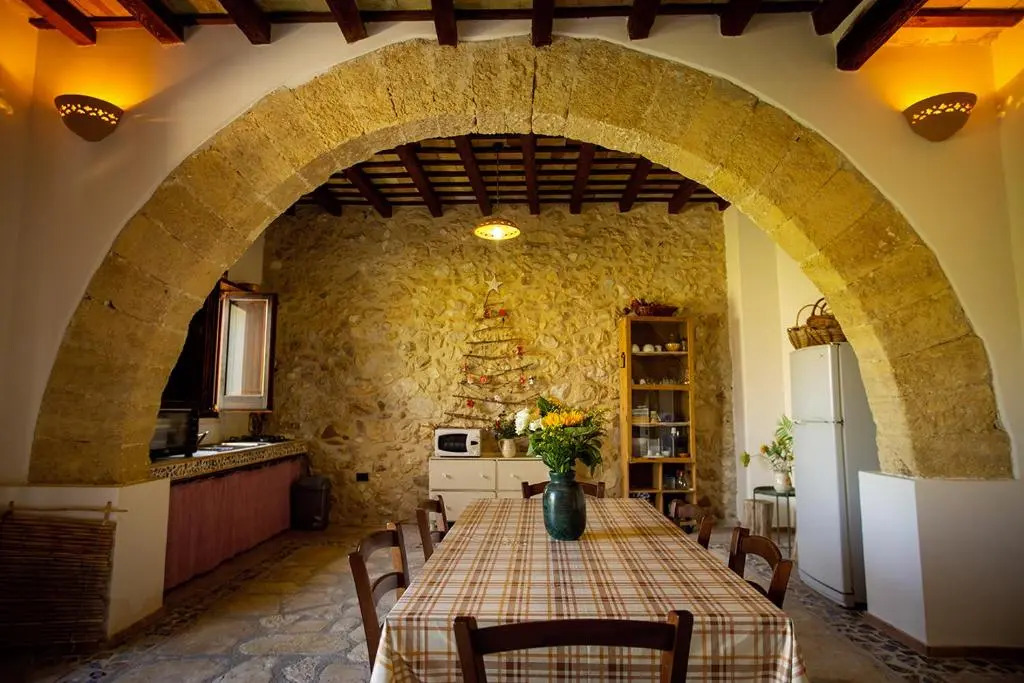 Antica scuola