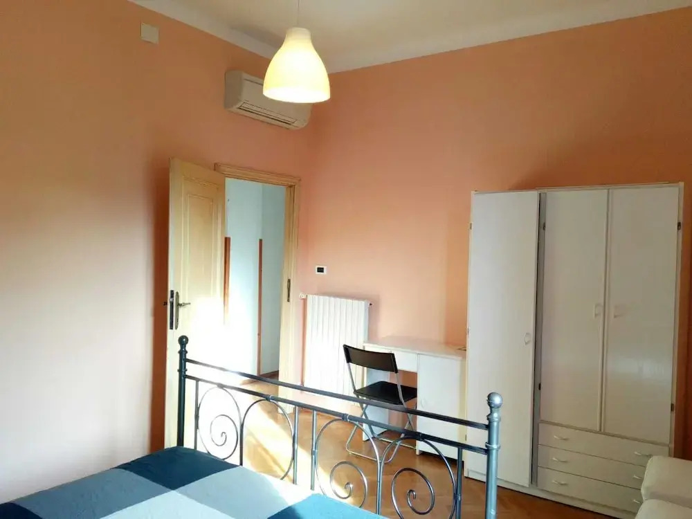 Large Vatican Apartment with 3 bedroom