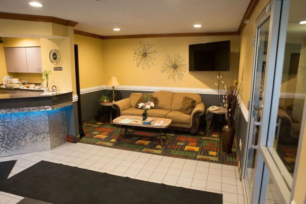 Regency Inn & Suites