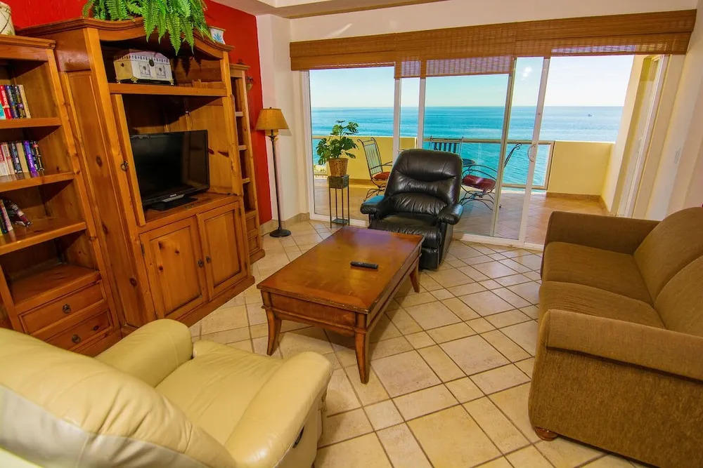 Grande 604 - 2 Br Condo