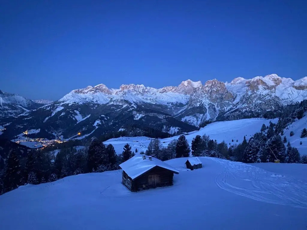SAN PIETRO DOLOMITI Small Budget Hotel