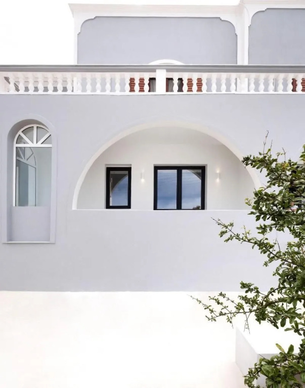 George & Joanna Suites Santorini