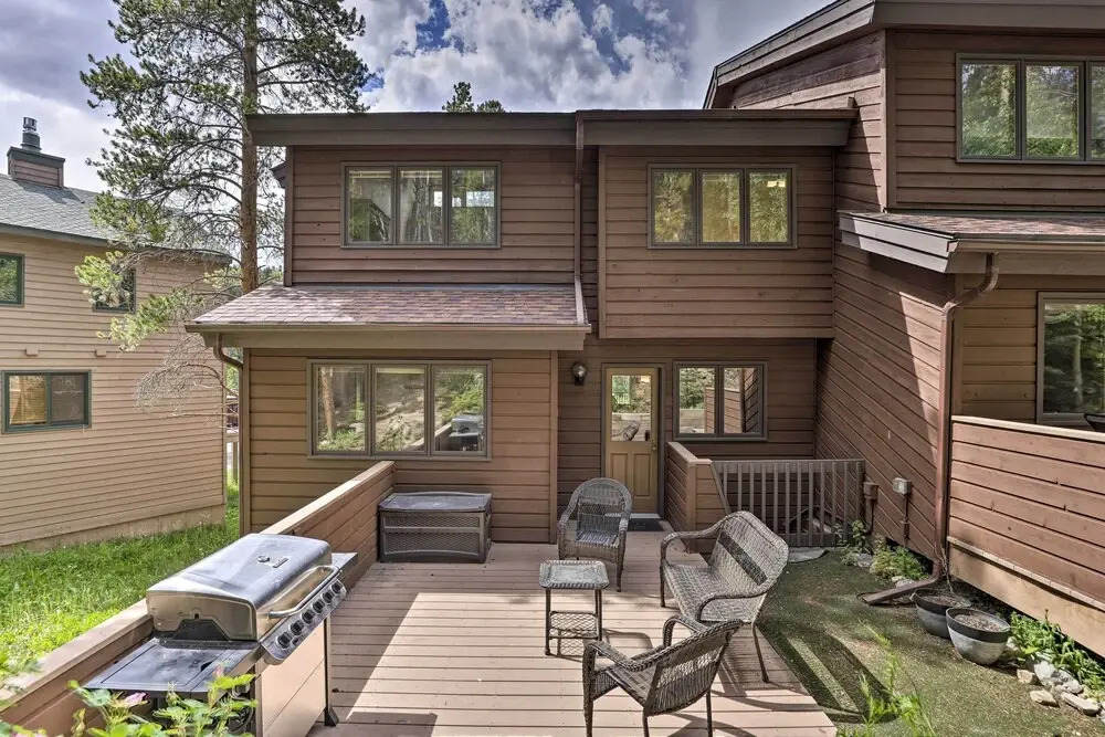Walk to Lift: Townhome w/ Shuttle in Breckenridge!