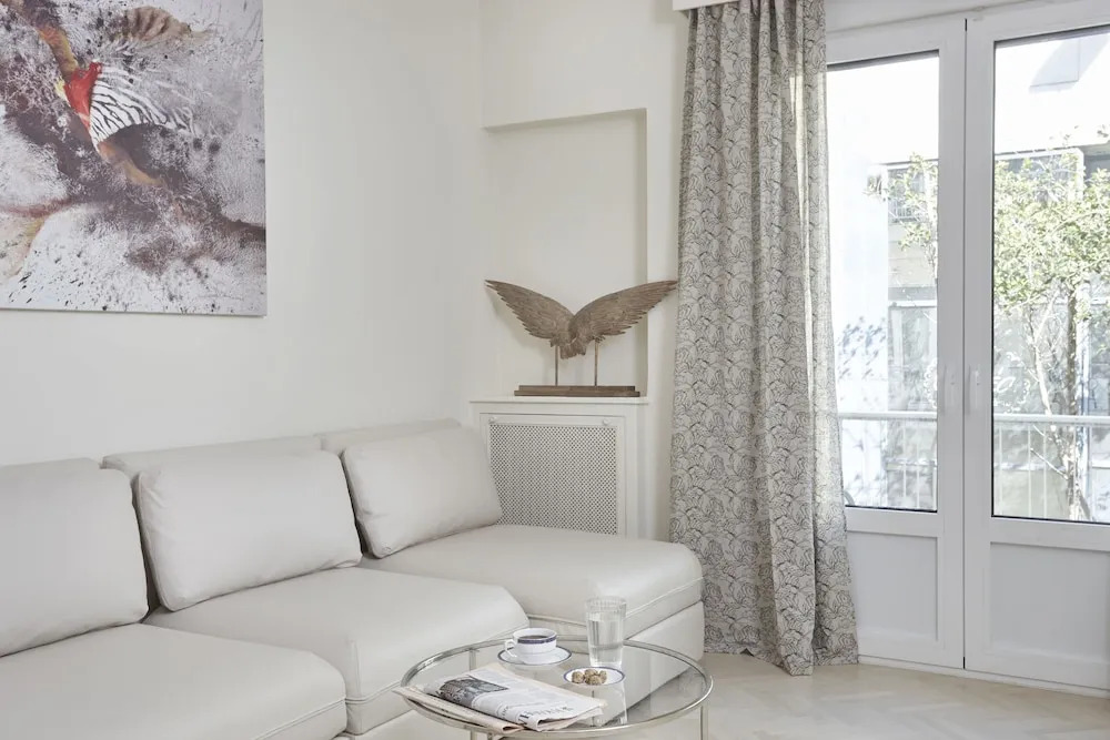 Kolonaki Square Apartment