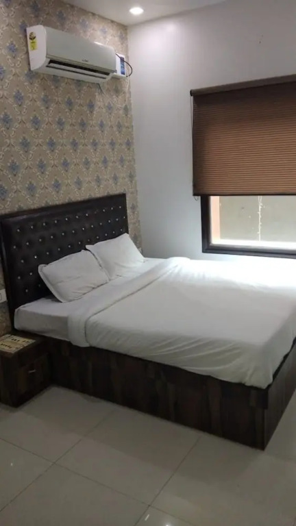 Hotel O by OYO Angad Regency