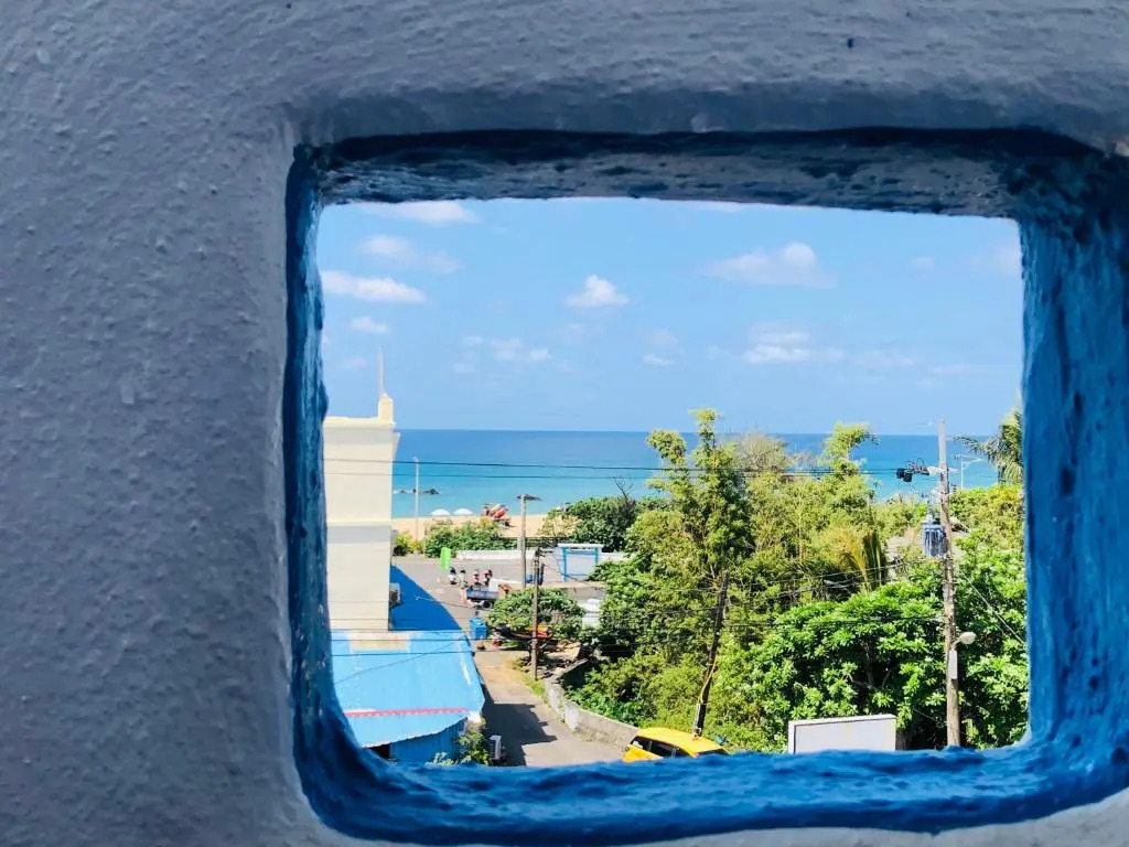 海灘戀情 Beach Love 近沙灘-國旅卡特約商店 陽台房 希臘地中海風格