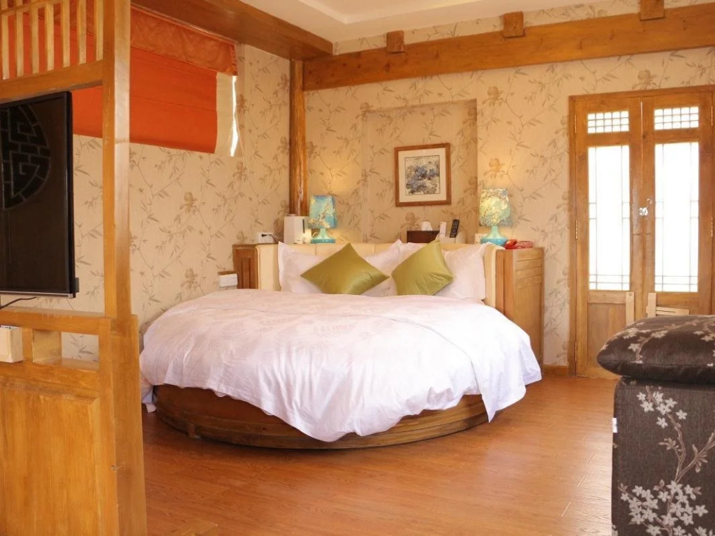 Lijiang Happyland Inn