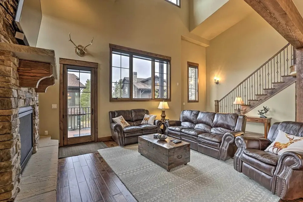 Luxurious Fraser Townhome w/ Private Hot Tub!