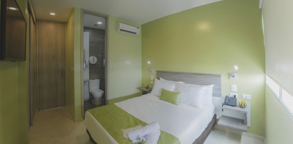 Hotel Aixo Suites By GEH Suites