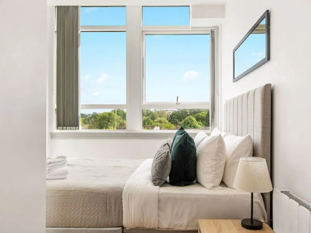 Harrow Apartments