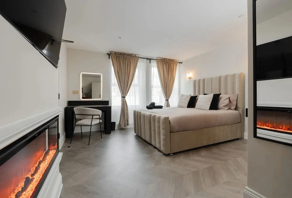 Bold St Aparthotel Book Individually or Book 8