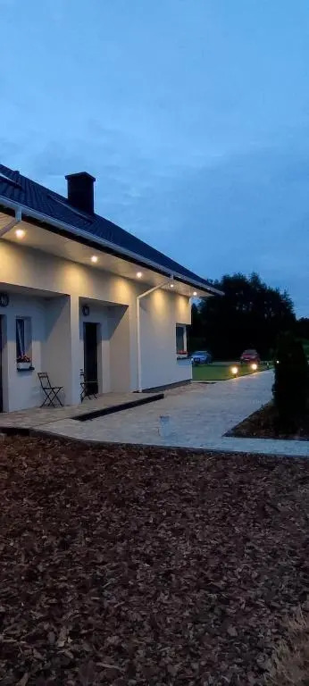 Apartamenty Wilga - spokojne miejsce z całorocznym zewnętrznym wspólnym jacuzzi, sauną i letnim basenem
