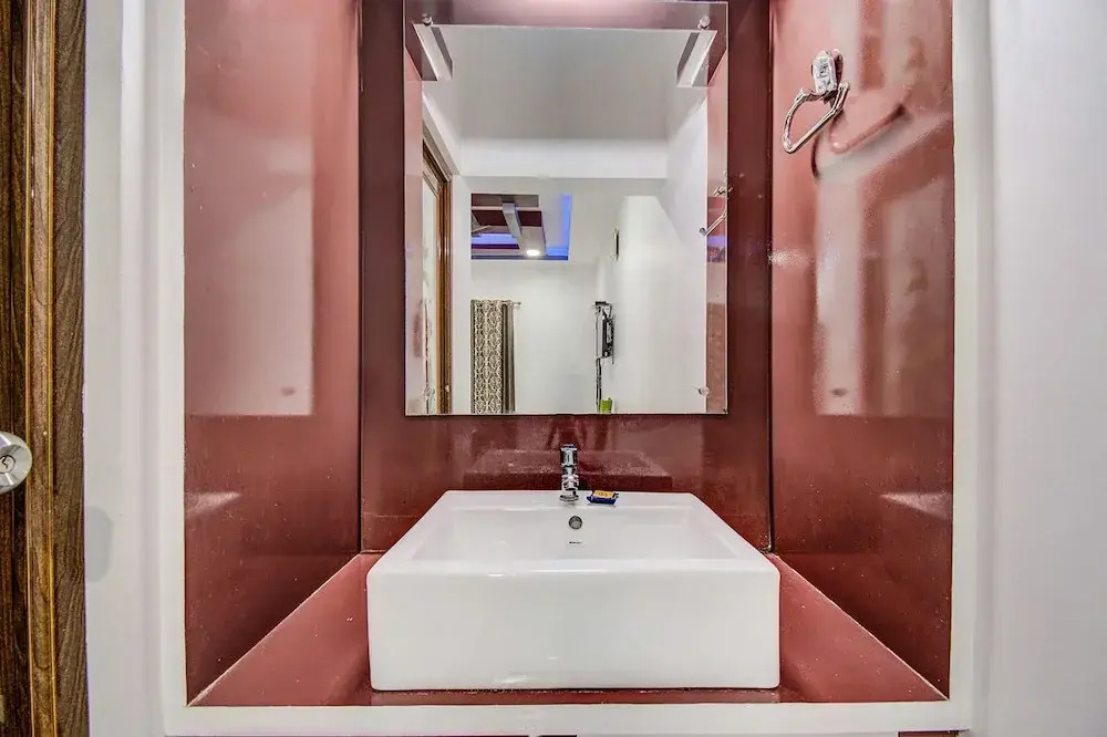 Fabexpress Square Inn