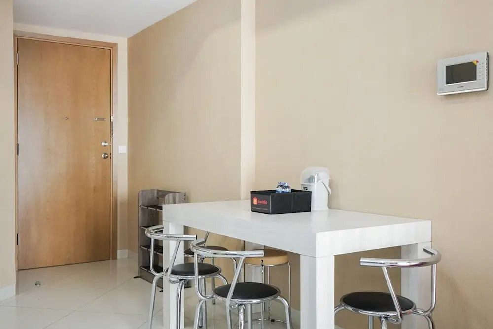 Cozy 2BR Apartment at The Mansion Kemayoran